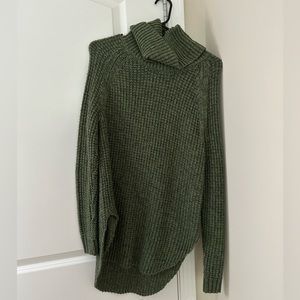 Green oversized turtle neck sweater